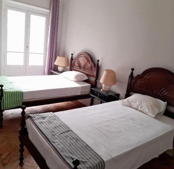 Quarto Estandar, Belém Backpackers
