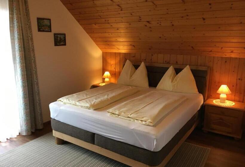 شقة غرفتين, Gerstbreinhof