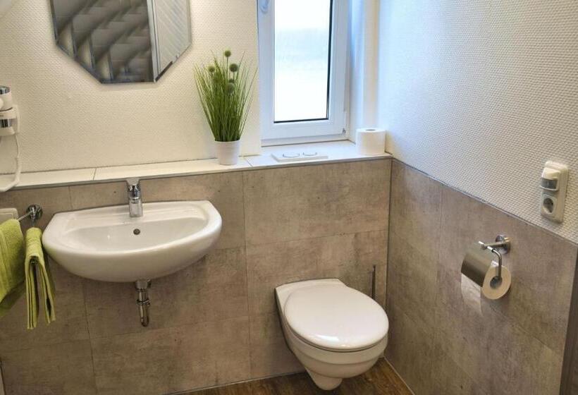 Номер Стандарт, Gästehäuschen Hösbach