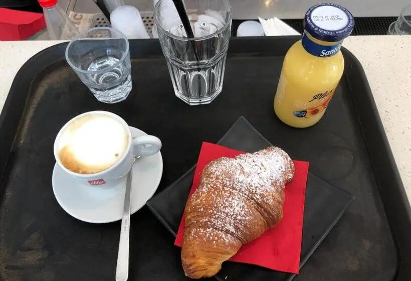 デラックストリプルルーム, Il Pumo Pugliese