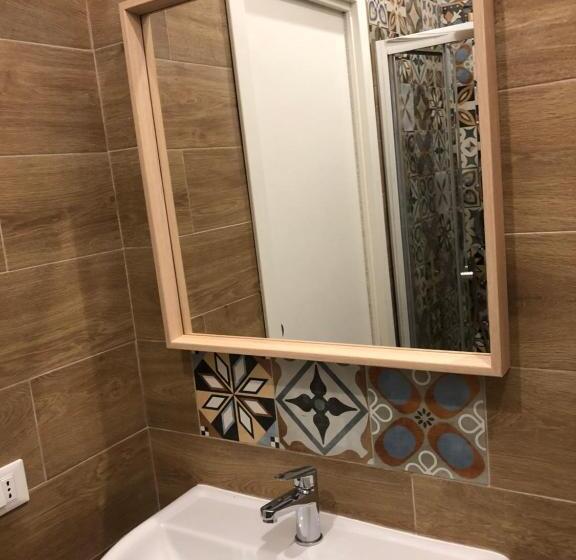 חדר דלוקס לשלושה, Il Pumo Pugliese