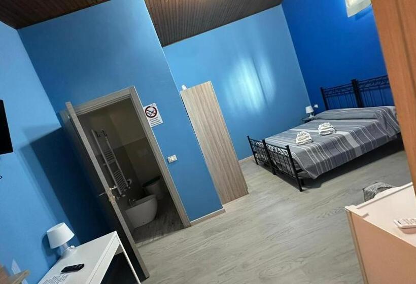 Четырехместный Номер Стандарт, La Corte Del Moro