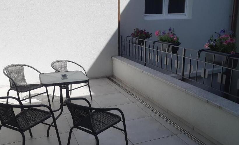 סוויטת 2 חדרי שינה, Guest House Green Heart