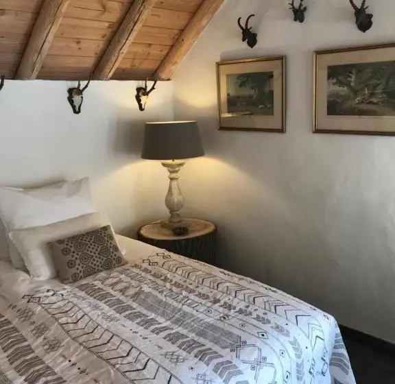 キングサイズベッドのデラックスルーム, The Barn