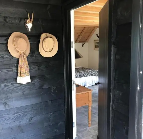 キングサイズベッドのデラックスルーム, The Barn