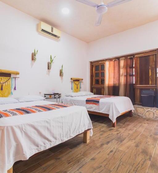 Номер Стандарт Вид на Сад, Zayali Bacalar   Guest House
