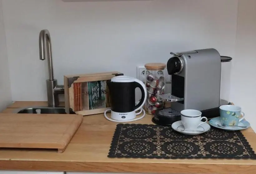 スタンダードルーム, B&b Porcini