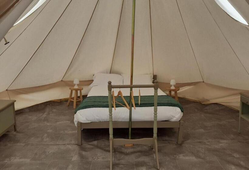 Standard Tent, Domaine De La Sauzaie