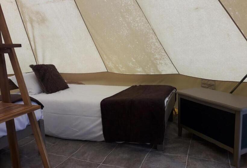 Standard Tent, Domaine De La Sauzaie