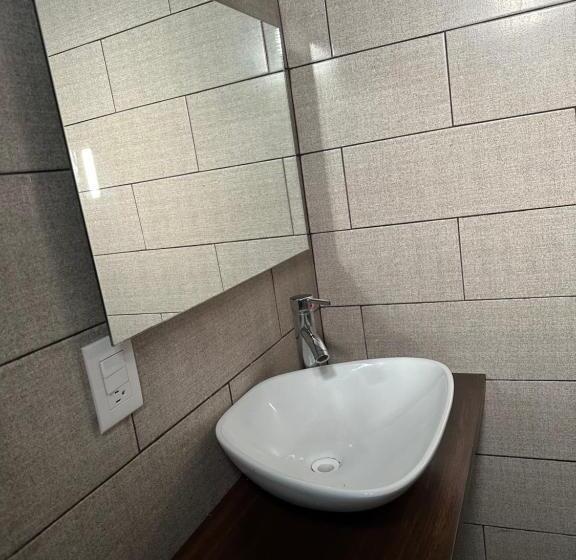 デラックススタジオ, Cabañas Pepe