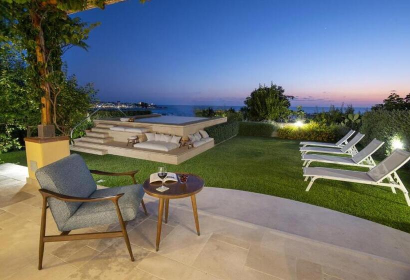 Люкс Кровать Кинг, Orablu Exclusive Villas