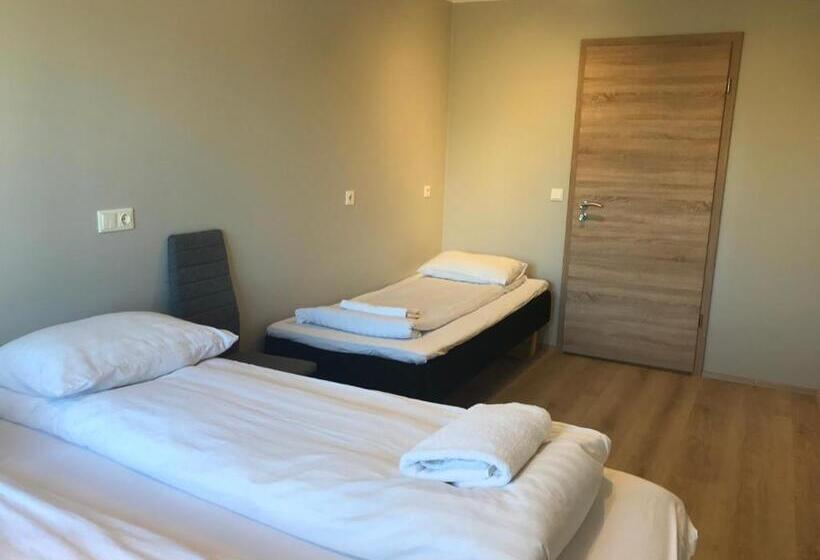 اتاق استاندارد سه نفره, Guesthouse Skógafoss