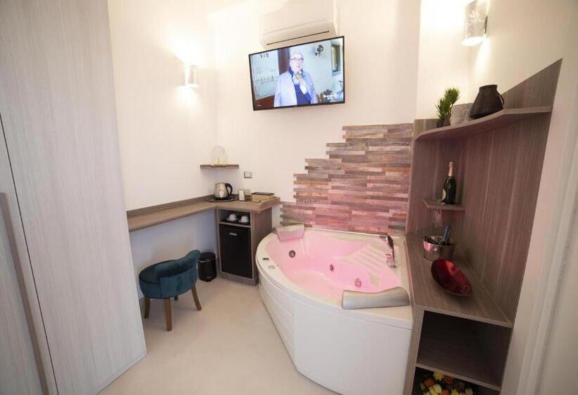 Suíte com Hidromassagem, Residenza Montegrappa