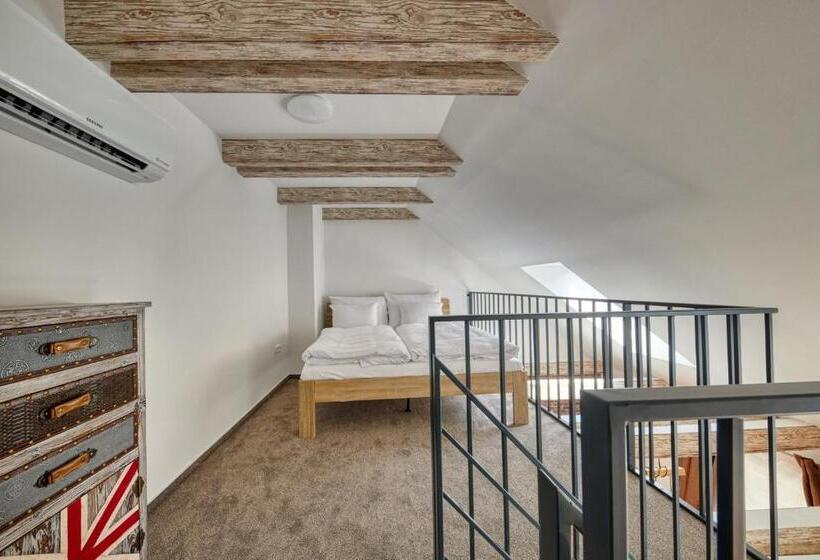 اتاق دوبلکس, Aapartamentoos