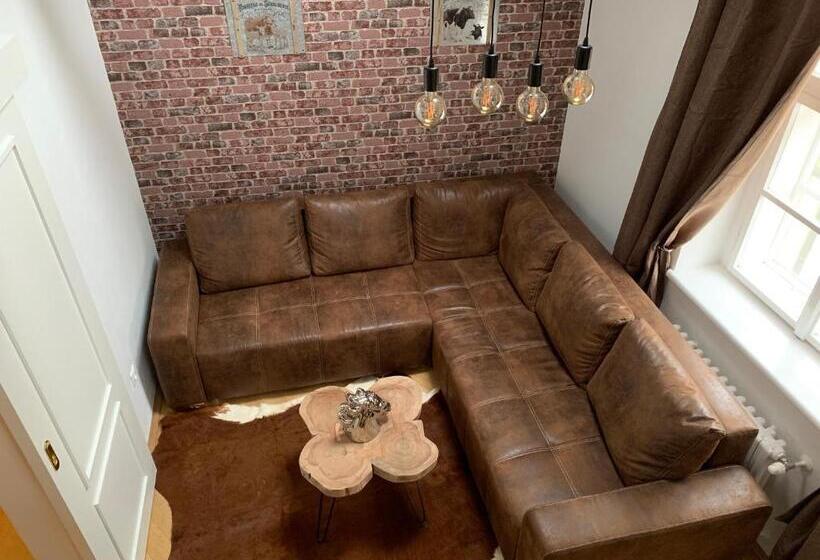 اتاق دوبلکس, Aapartamentoos