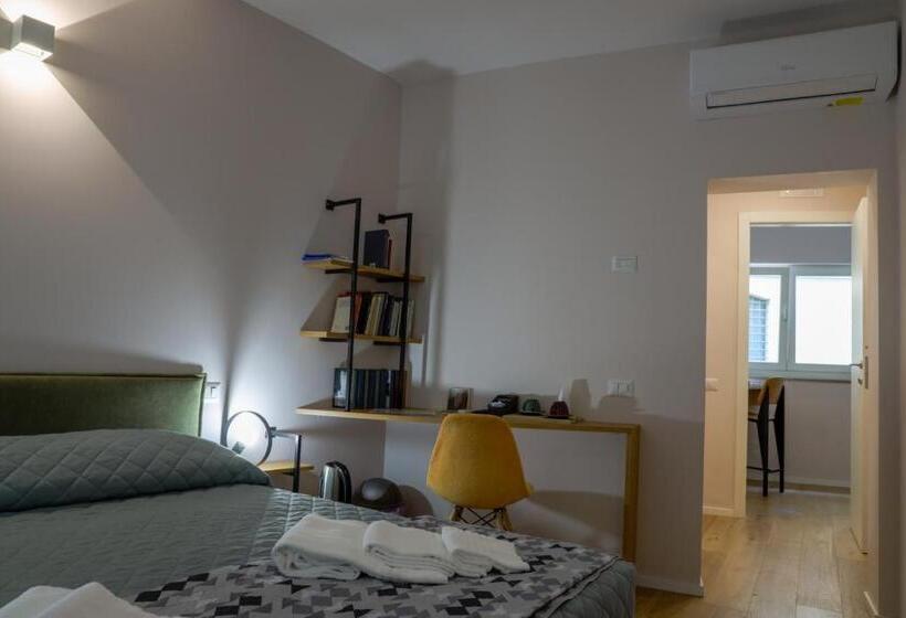 اتاق لوکس, Bed&book