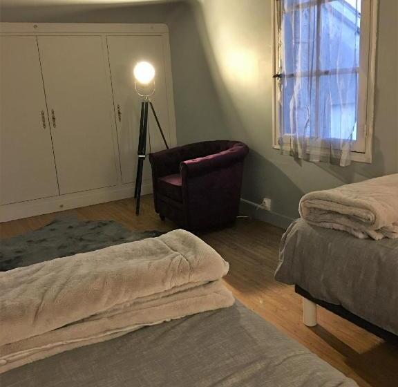 חדר סטנדרט לארבעה, Au Bonheur Dupré B&b