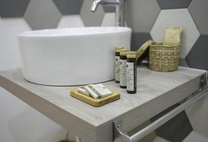 Номер Superior, Su Giardinu