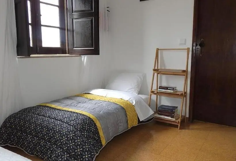 اتاق استاندارد, Hospedaria Do Senhor Da Pedra