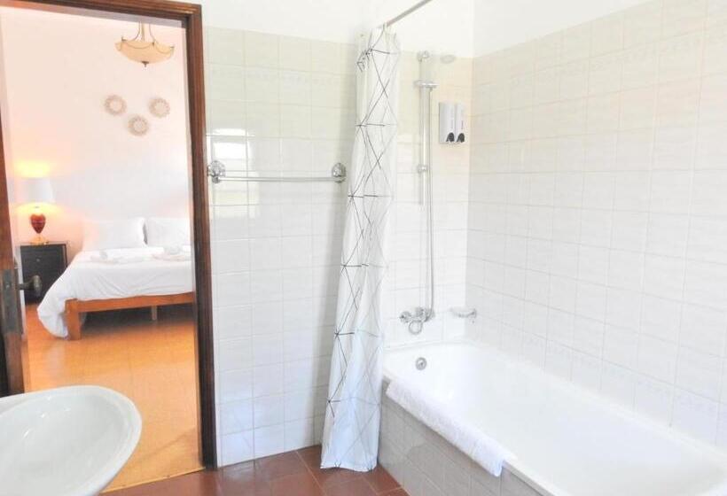 스탠다드 룸, Hospedaria Do Senhor Da Pedra