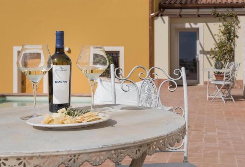 اتاق لوکس, Maso Maroni Agriturismo