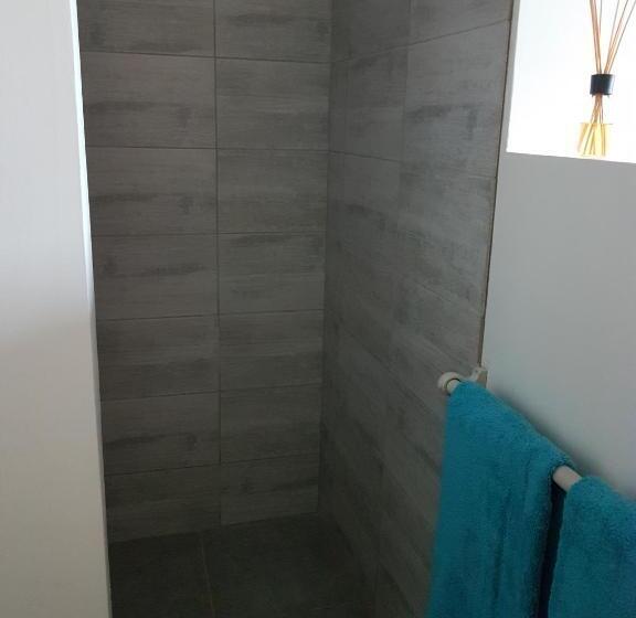 غرفة قياسية, Le Pré De La Rue