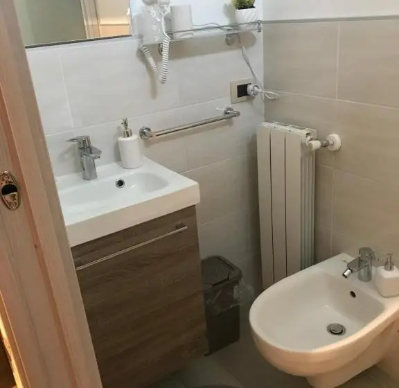 Habitación Estándar con Balcón, Cà Risorta Stanze