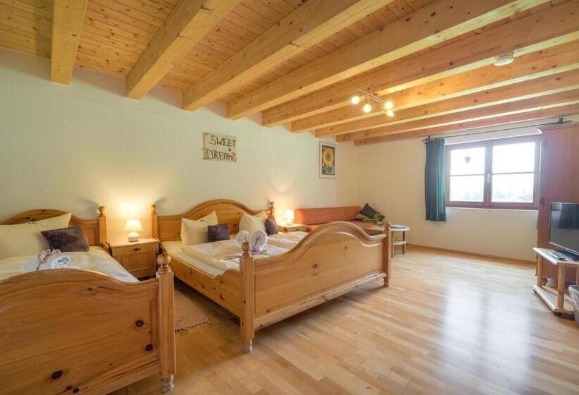 スタンダードトリプルルーム, Berggasthof Riefenkopf