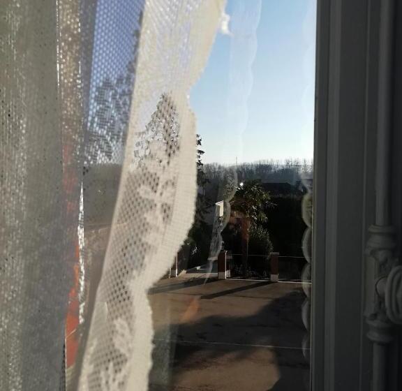 デラックススイート, Champagne Philippe Martin