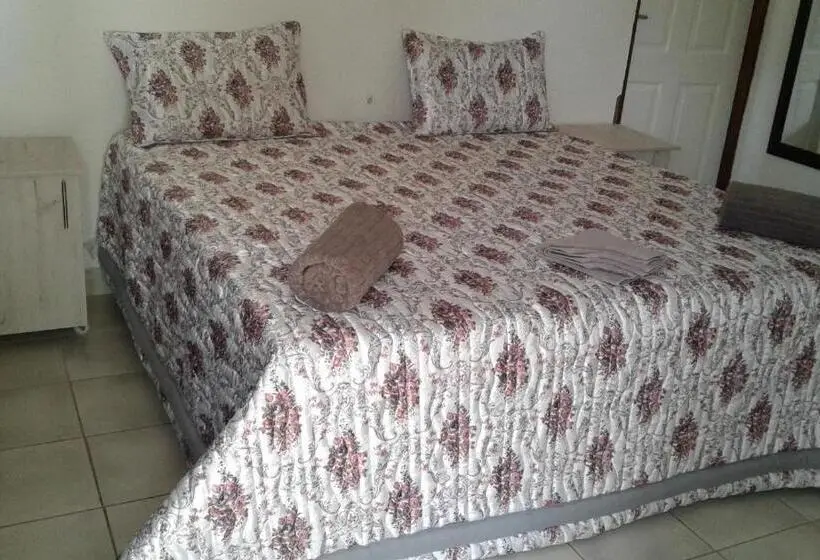 اتاق لوکس با چشمانداز باغ, Elegant Guest House Malelane