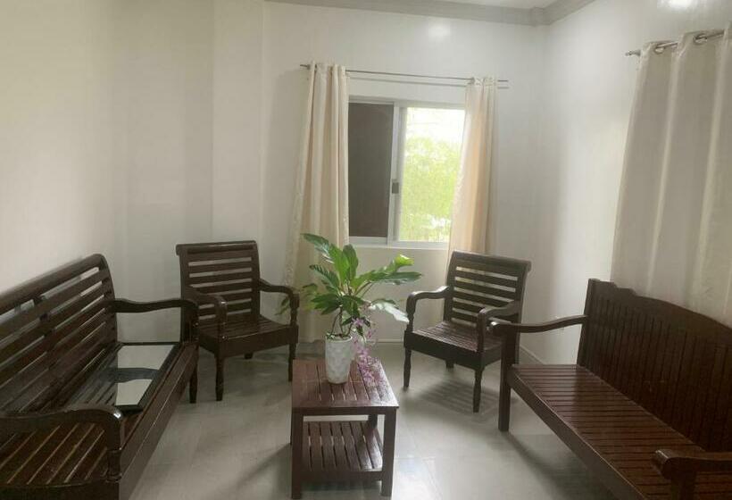 디럭스 룸, Soul Travellers Dagatan Castle