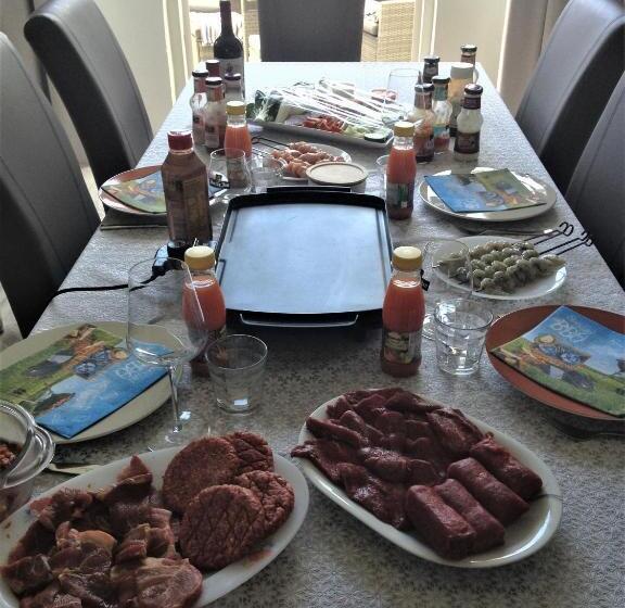 اتاق خانوادگی, Westerschelde B&b