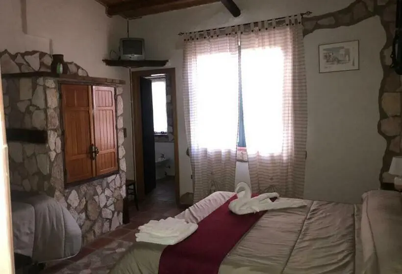 スタンダードトリプルルーム, Agriturismo Villa Assunta