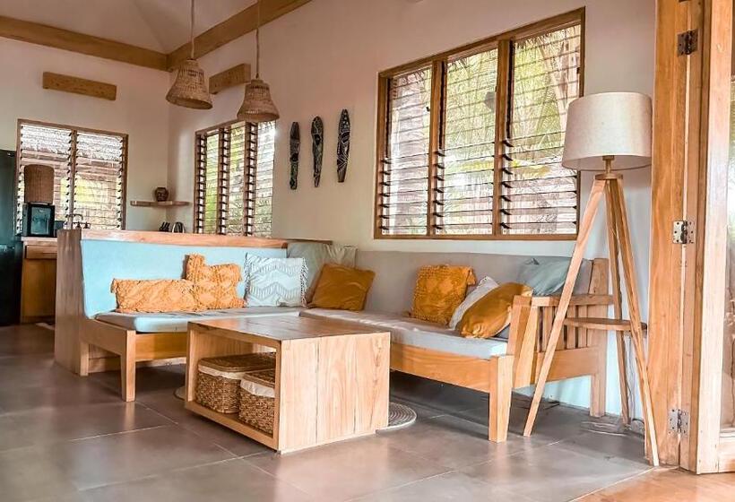 ویلای 1 خوابه, Mandala Tribe Treehouses