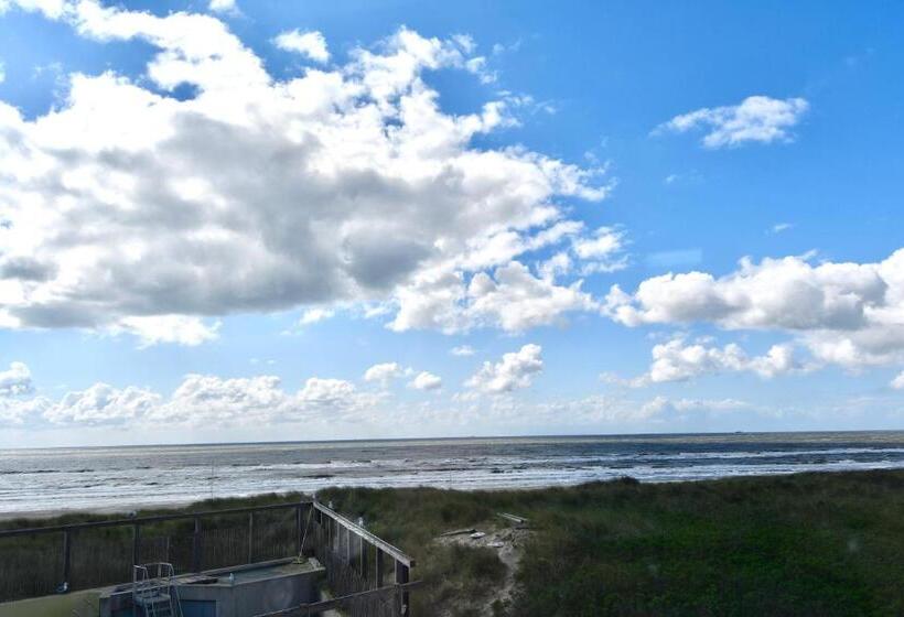 דירת חדר נוף לים, Neptunus Appartementen