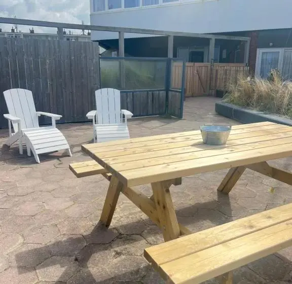 テラス付きスタンダードワンルーム, Neptunus Appartementen