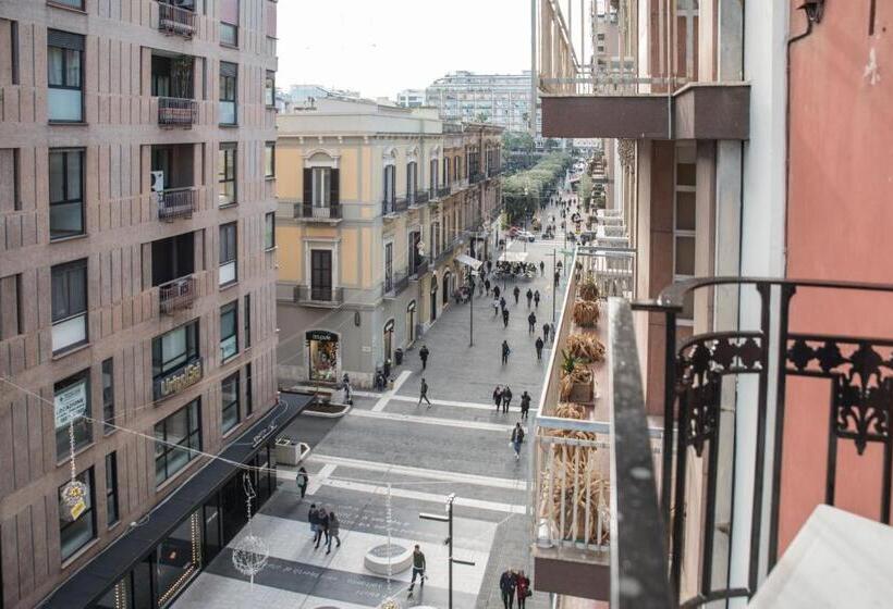 اتاق استاندارد با بالکن, Fourooms   Bari Sparano