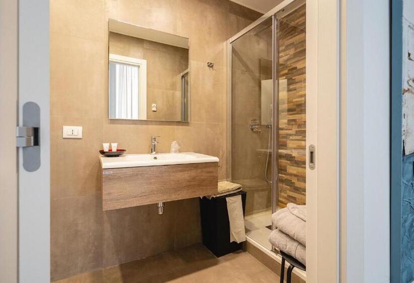 اتاق استاندارد با بالکن, Fourooms   Bari Sparano