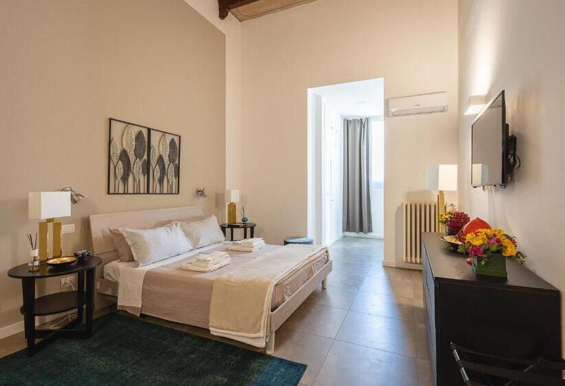 اتاق استاندارد, Fourooms   Bari Sparano