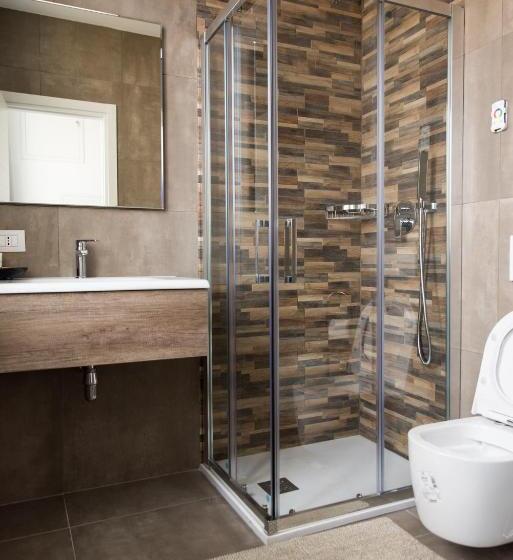 اتاق استاندارد, Fourooms   Bari Sparano