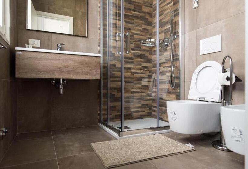 اتاق استاندارد, Fourooms   Bari Sparano
