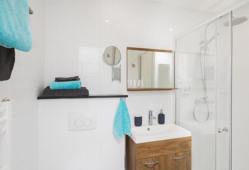 חדר סטנדרט לשלושה, B&b Resort Tremele