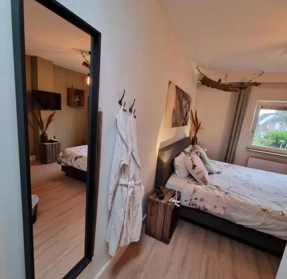 スタンダードトリプルルーム, B&b Resort Tremele