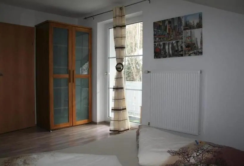 Standard-huone Parveke, Haus Emily