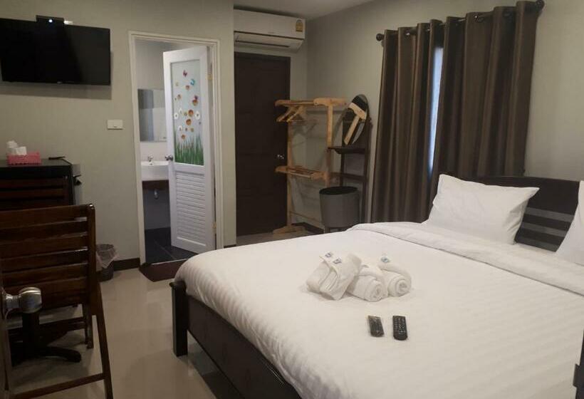 غرفة ديلوكس مزودة بشرفة, Haohug Maekhachan