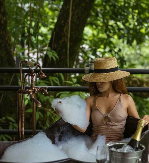 Superior Tent, Kachonghills Tented Resort Trang