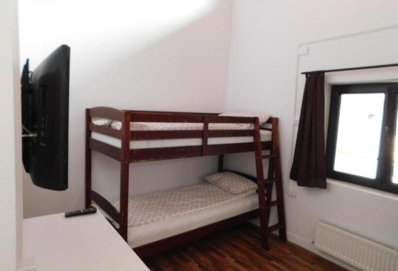 סוויטה משפחתית, Mountain Vista Suites