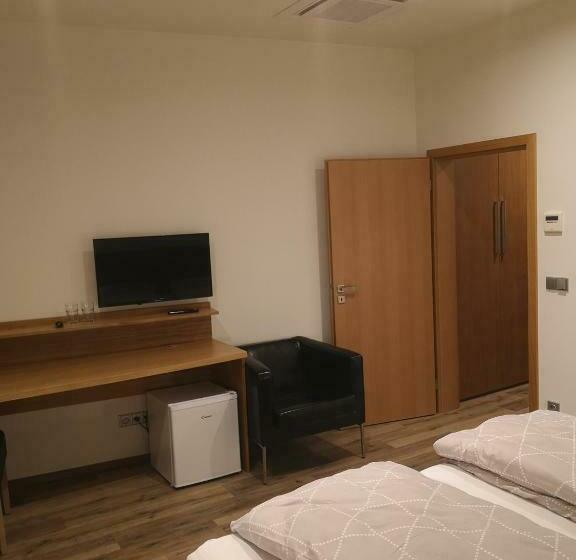 Mozgáskorlátozott Standard Szoba King Size Bed, Apart U Lva