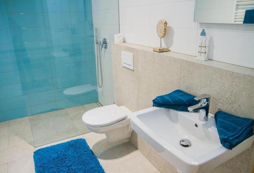 Mozgáskorlátozott Standard Szoba King Size Bed, Apart U Lva