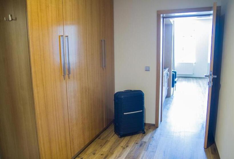 Mozgáskorlátozott Standard Szoba King Size Bed, Apart U Lva